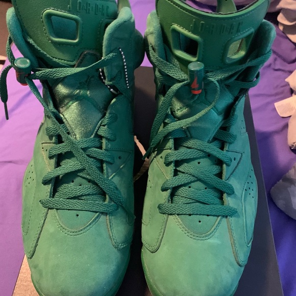 Gatorade 6s - Picture 4 of 4